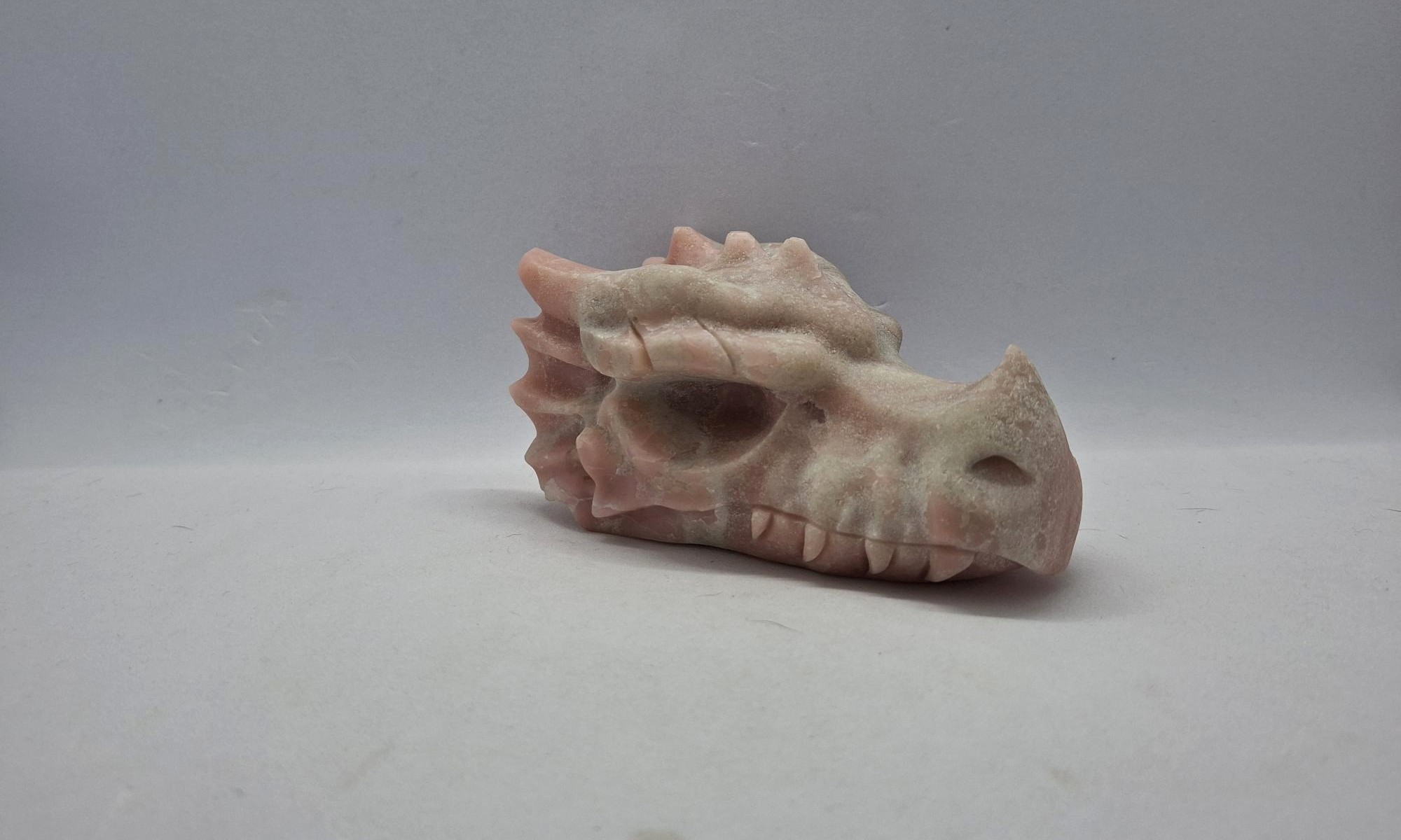 Dragon roze opaal